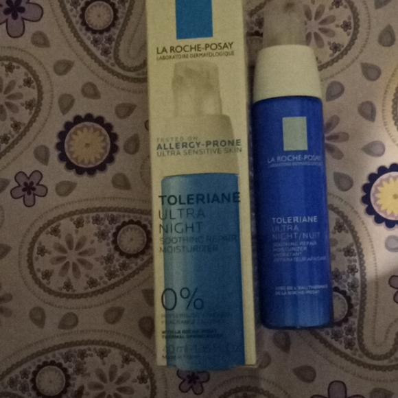 LA ROCHE TOLERAINE ULTRA DAY/NIGHT MOIST, & EYE - Picture 3 of 4